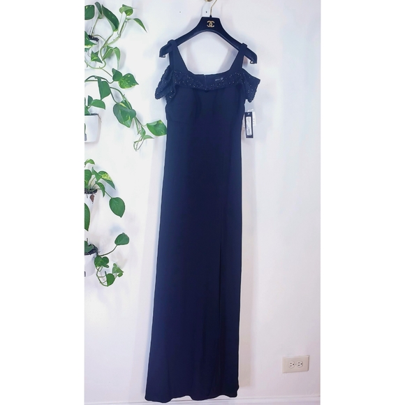 New BETSY AND ADAM Black Beaded Long Gown 8 - Picture 2 of 13